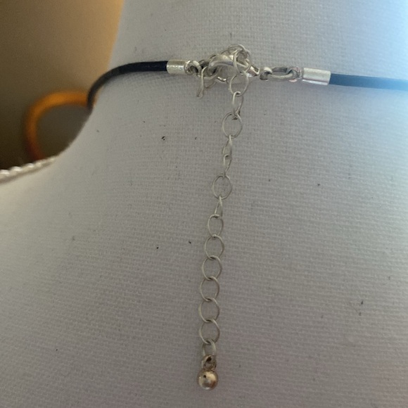 86 York Maddie Pendant Necklace, silver and gold tone pendant, - Picture 4 of 4